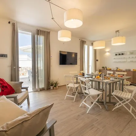 B&bleucaineout Bed & Breakfast