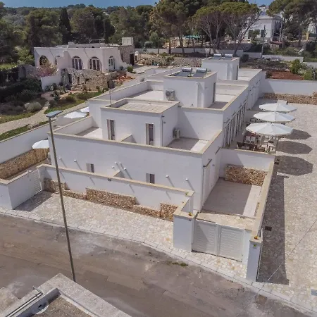 B&bleucaineout Bed & Breakfast Santa Maria di Leuca