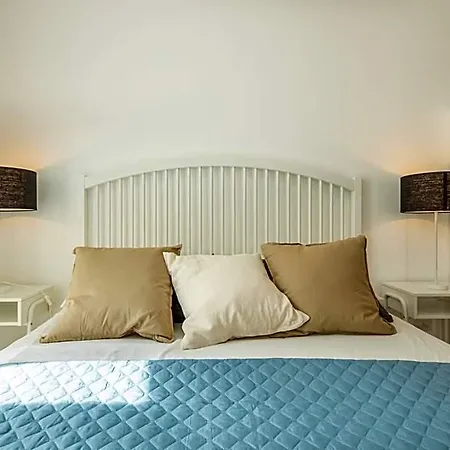 B&bleucaineout Bed & Breakfast Santa Maria di Leuca
