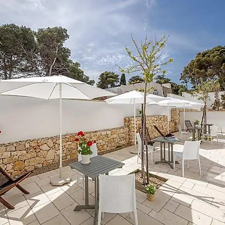 B&bleucaineout Bed & Breakfast Santa Maria di Leuca