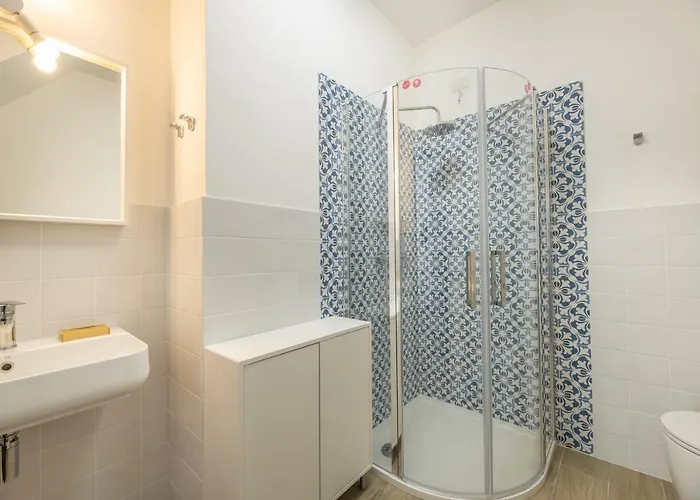 Nocleg ze śniadaniem B&bleucaineout 4*